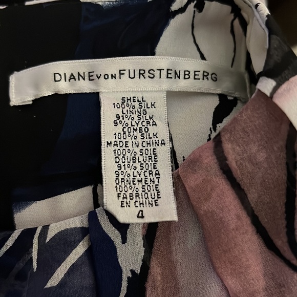 Diane von Furstenberg Connie Silk Cut Out-Back,Floral Print Top - Picture 5 of 10